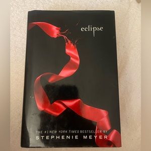 Eclipse Twilight book by Stephanie Meyer